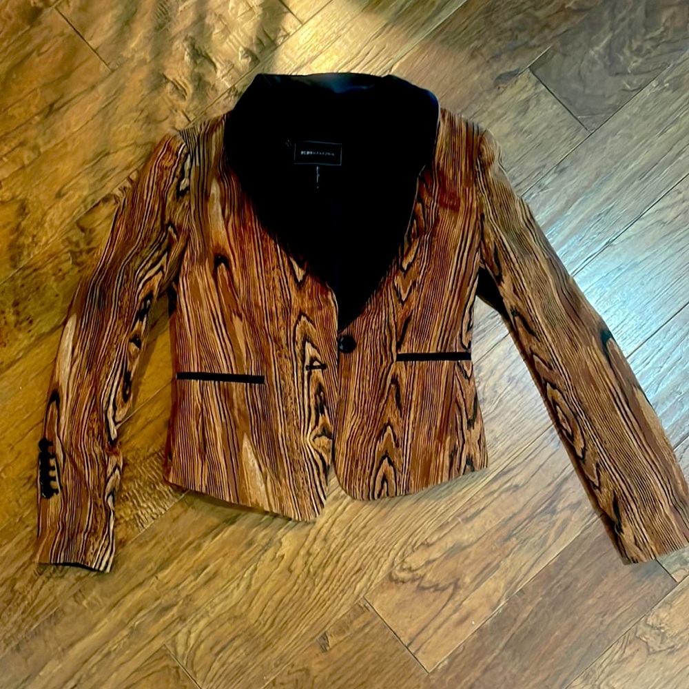Wood blazer jacket